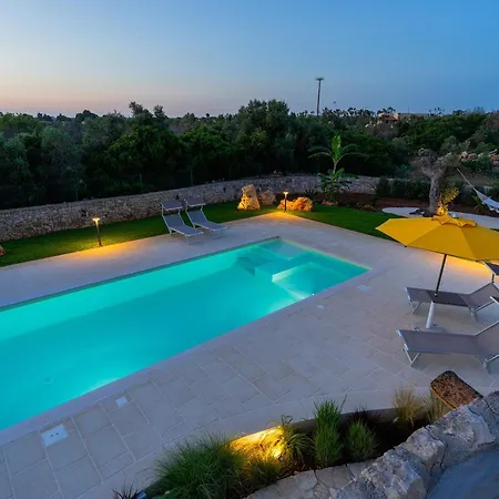 Salento In -- Giuliana Villa